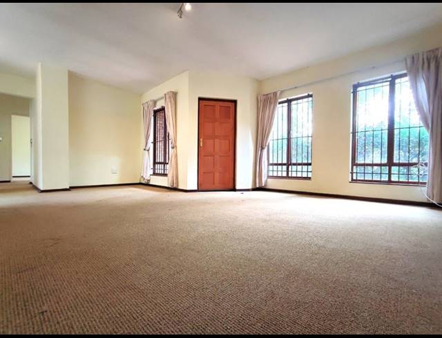 3 BEDROOM APARTMENT FOR SALE IN CHASE VALLEY